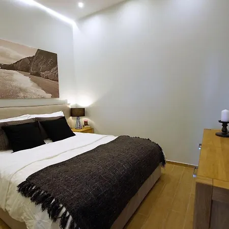 Superior Cassiope With 3br, Private Pool And Stunning Sea Views