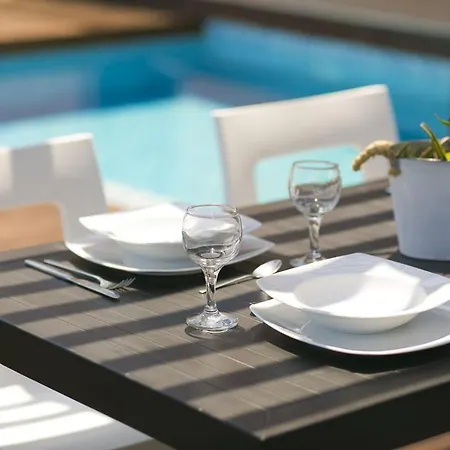 Superior Cassiope With 3br, Private Pool And Stunning Sea Views *