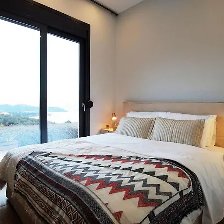 Superior Cassiope With 3br, Private Pool And Stunning Sea Views Achladies (Skiathos)