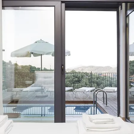 Superior Cassiope With 3br, Private Pool And Stunning Sea Views
